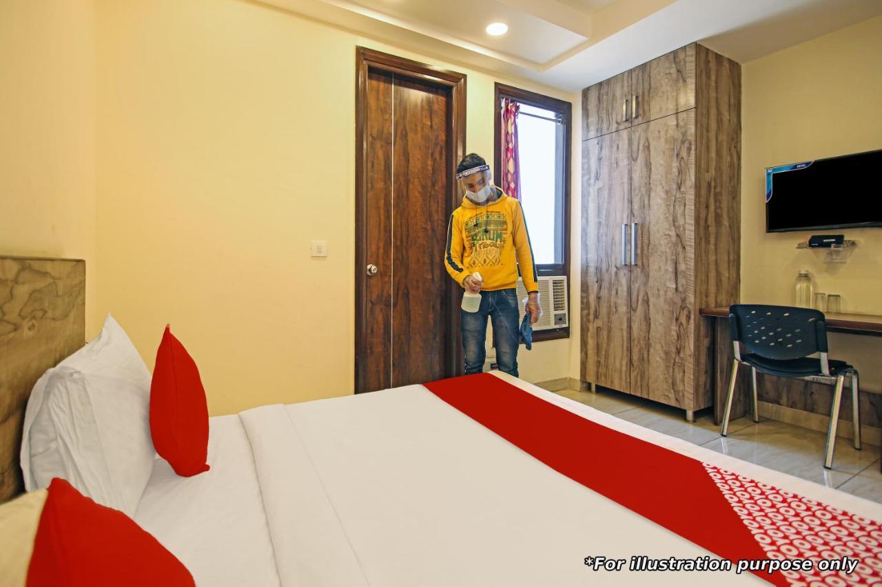 Oyo Flagship Pawan Park Hotel Vellore Exterior photo