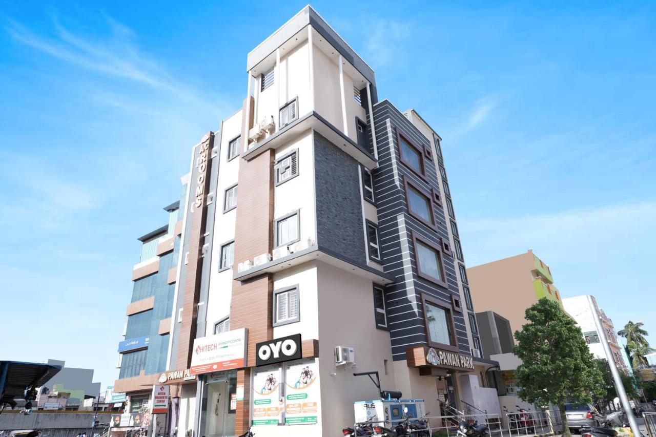 Oyo Flagship Pawan Park Hotel Vellore Exterior photo